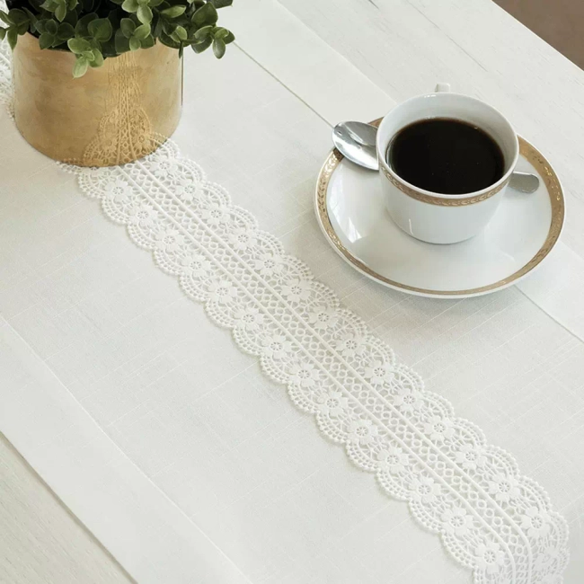biały elegancki bieżnik na stół z koronką 35x140